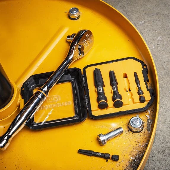 Gearwrench Tools Gearwrench 4 Pc. Bolt Biter Screw Extractor Set 84787 8 Gearwrench Tools Gearwrench 4 Pc. Bolt Biter Screw Extractor Set 84787 - Image 8