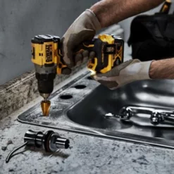 DeWalt Power Tools DeWalt 20V MAX XR Brushless Cordless 1/2" Drill/Driver 1-Battery (5Ah) Kit DCD800P1 -Champion Cutting Tool shop dcd800p1 3