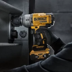 DeWalt Power Tools DeWalt 20V MAX XR 1/2" High Torque Impact Wrench W/ Hog Ring Anvil Kit DCF900P2 -Champion Cutting Tool shop dcf900 7 1 1