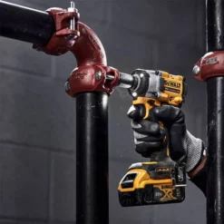 DeWalt Power Tools DeWalt Atomic 20V Max 1/2" Cordless Impact Wrench 2 Battery Kit W/ Hog Ring Anvil DCF921P2 -Champion Cutting Tool shop dcf921p2 5 oxu6zwppbkf85vlu