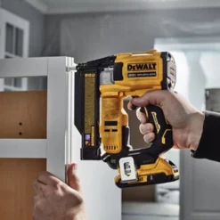 DeWalt Power Tools DeWalt Atomic Compact Series 20V MAX Brushless Cordless 23 Gauge Pin Nailer Kit DCN623D1 -Champion Cutting Tool shop dcn623b 3 1