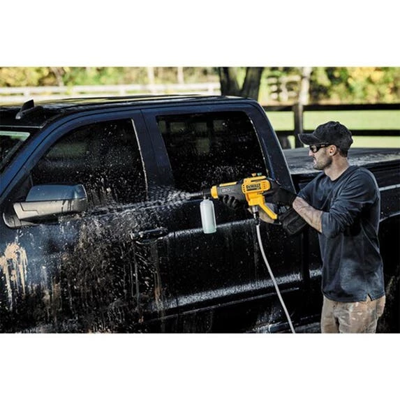 DeWalt Power Tools DeWalt 20V MAX Power Cleaner 550 PSI Pressure Washer (Bare Tool) DCPW550B 7 DeWalt Power Tools DeWalt 20V MAX Power Cleaner 550 PSI Pressure Washer (Bare Tool) DCPW550B - Image 7