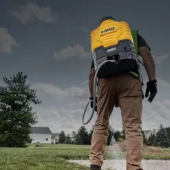 DeWalt Power Tools DeWalt 20V MAX 4 Gallon Backpack Sprayer Kit SPS-190681 -Champion Cutting Tool shop sps 190681 4